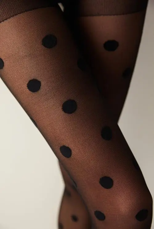 big dots patterned tight